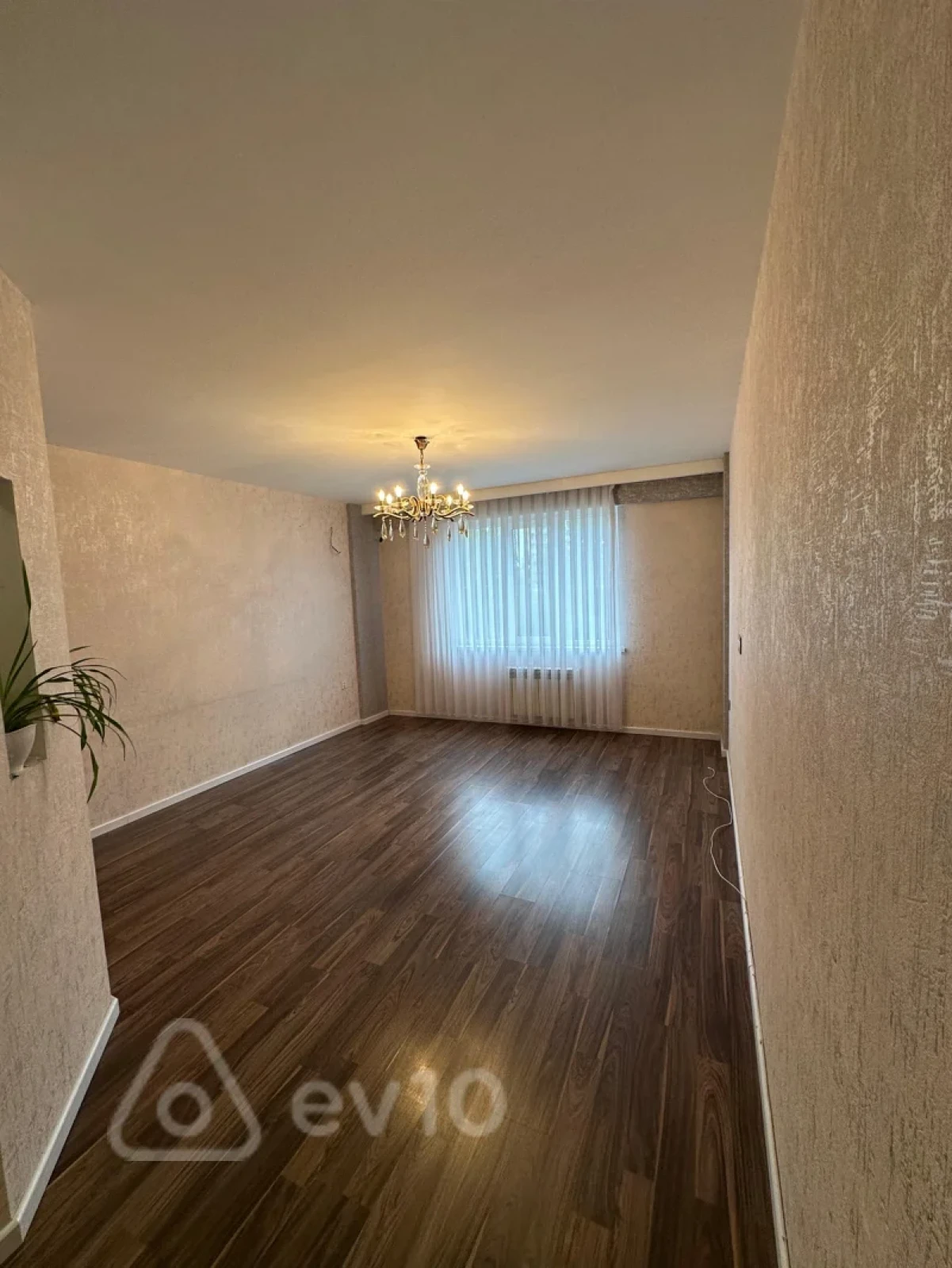 Satılır 2 otaqlı yeni tikili 65 m²