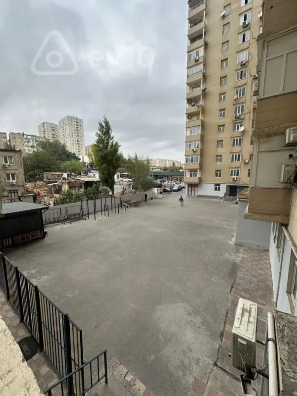 Satılır 2 otaqlı yeni tikili 65 m²
