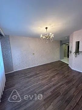 Satılır 2 otaqlı yeni tikili 65 m²