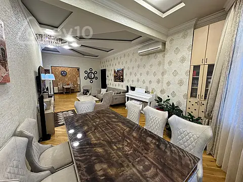 Kirayə verilir 4 otaqlı yeni tikili 130 m²