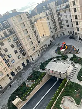 Kirayə verilir 2 otaqlı yeni tikili 71 m²
