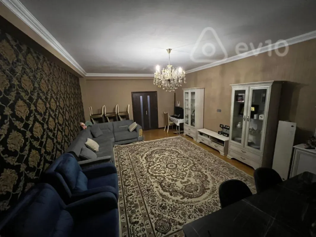 Satılır 3 otaqlı yeni tikili 147 m²