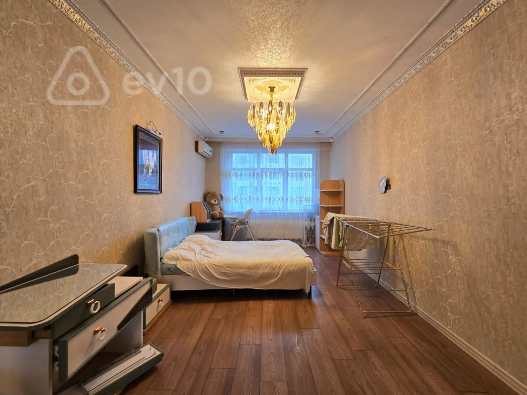 Kirayə verilir 3 otaqlı yeni tikili 140 m²