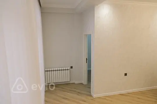 Satılır 4 otaqlı yeni tikili 152 m²
