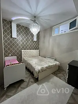 Kirayə verilir 2 otaqlı yeni tikili 80 m²