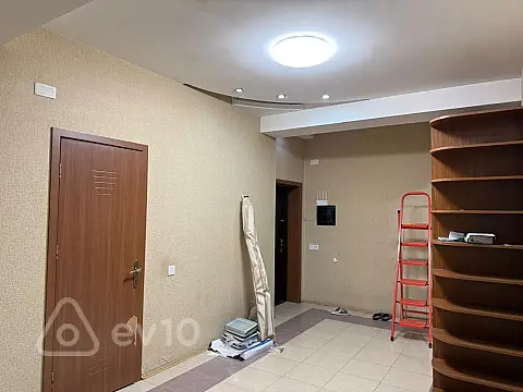 Kirayə verilir 3 otaqlı yeni tikili 124 m²