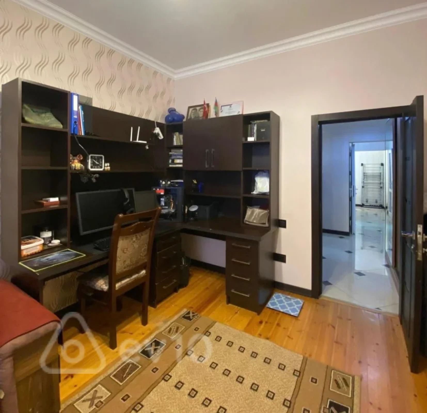 Satılır 6 otaqlı həyət evi 210 m²