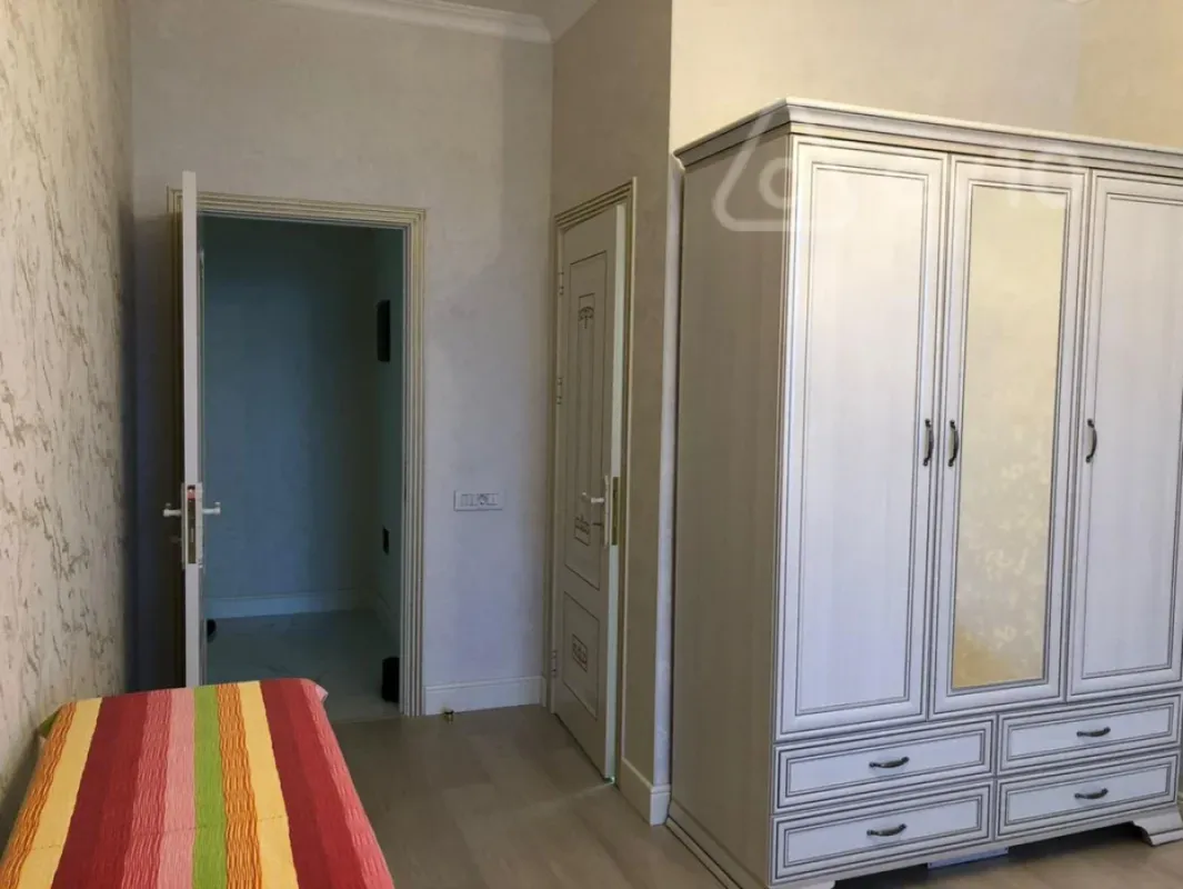 Kirayə verilir 2 otaqlı yeni tikili 86 m²