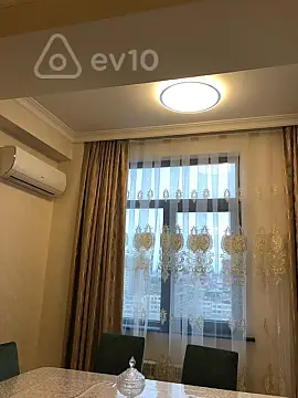 Kirayə verilir 2 otaqlı yeni tikili 86 m²