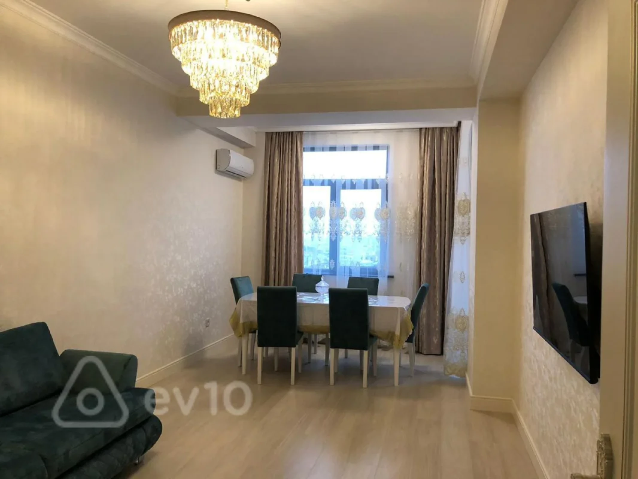 Kirayə verilir 2 otaqlı yeni tikili 86 m²