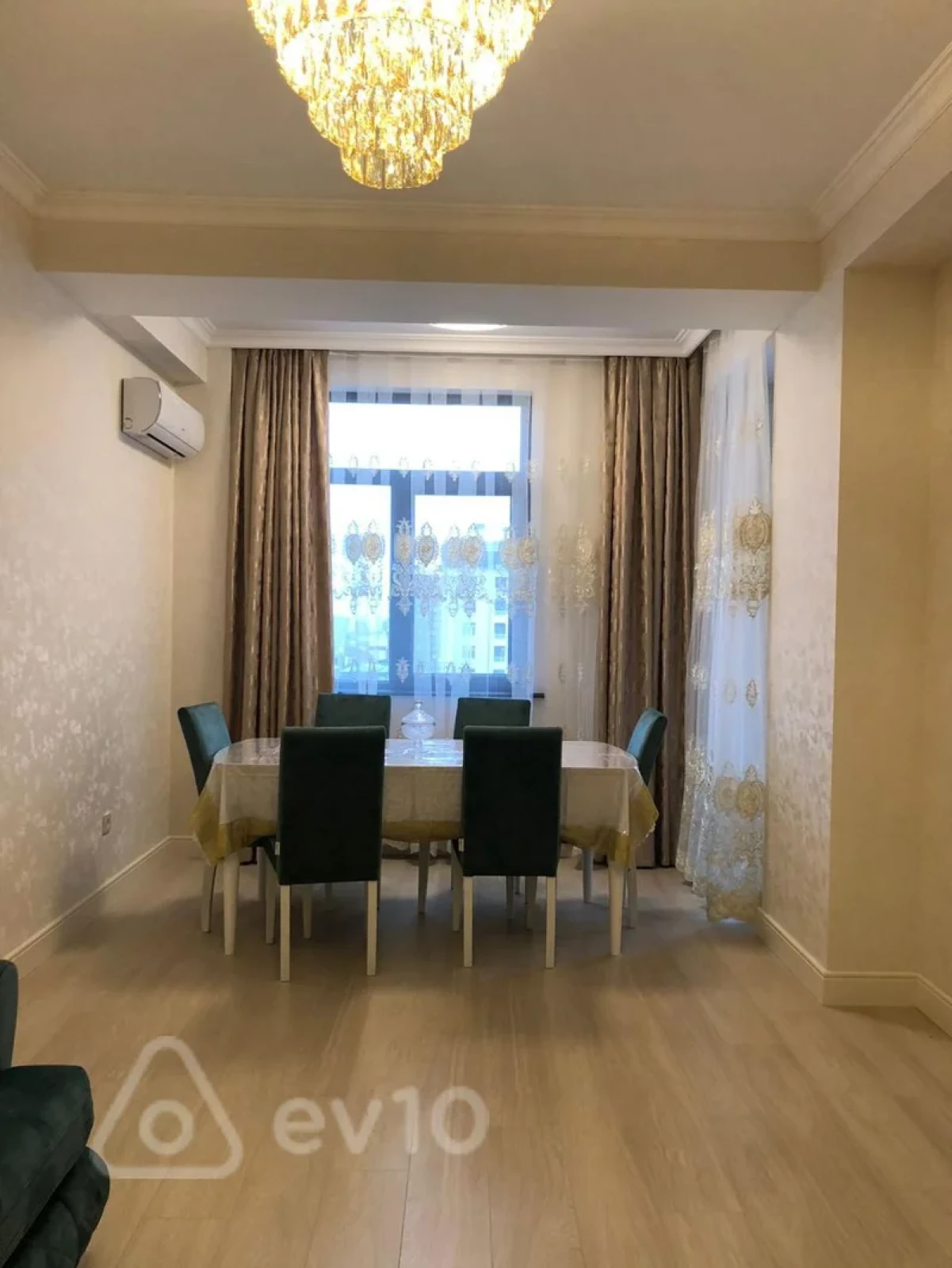 Kirayə verilir 2 otaqlı yeni tikili 86 m²