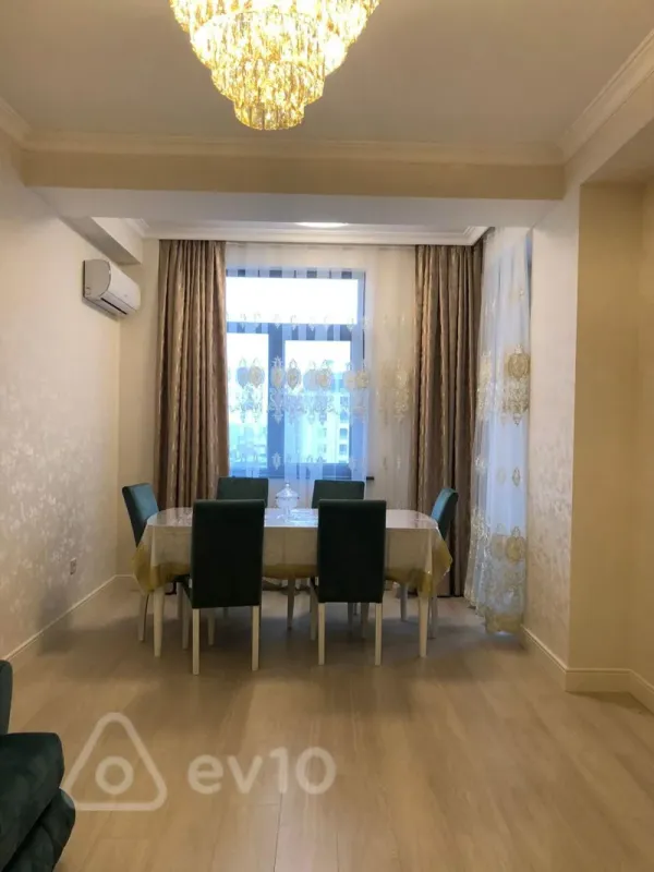 Kirayə verilir 2 otaqlı yeni tikili 86 m²