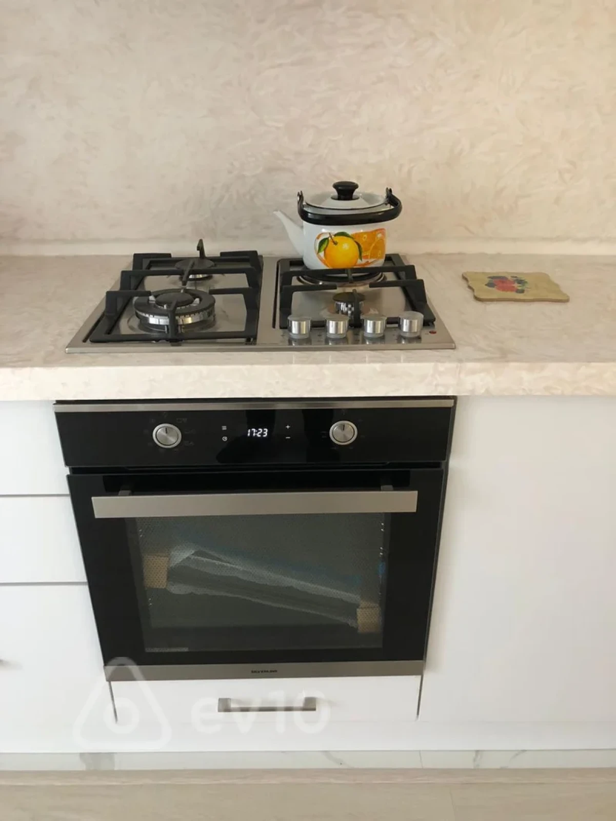 Kirayə verilir 2 otaqlı yeni tikili 86 m²