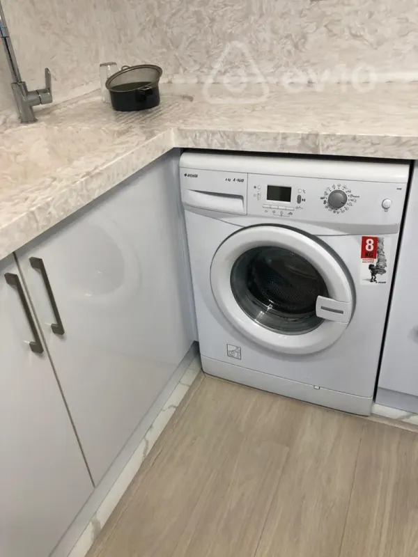 Kirayə verilir 2 otaqlı yeni tikili 86 m²