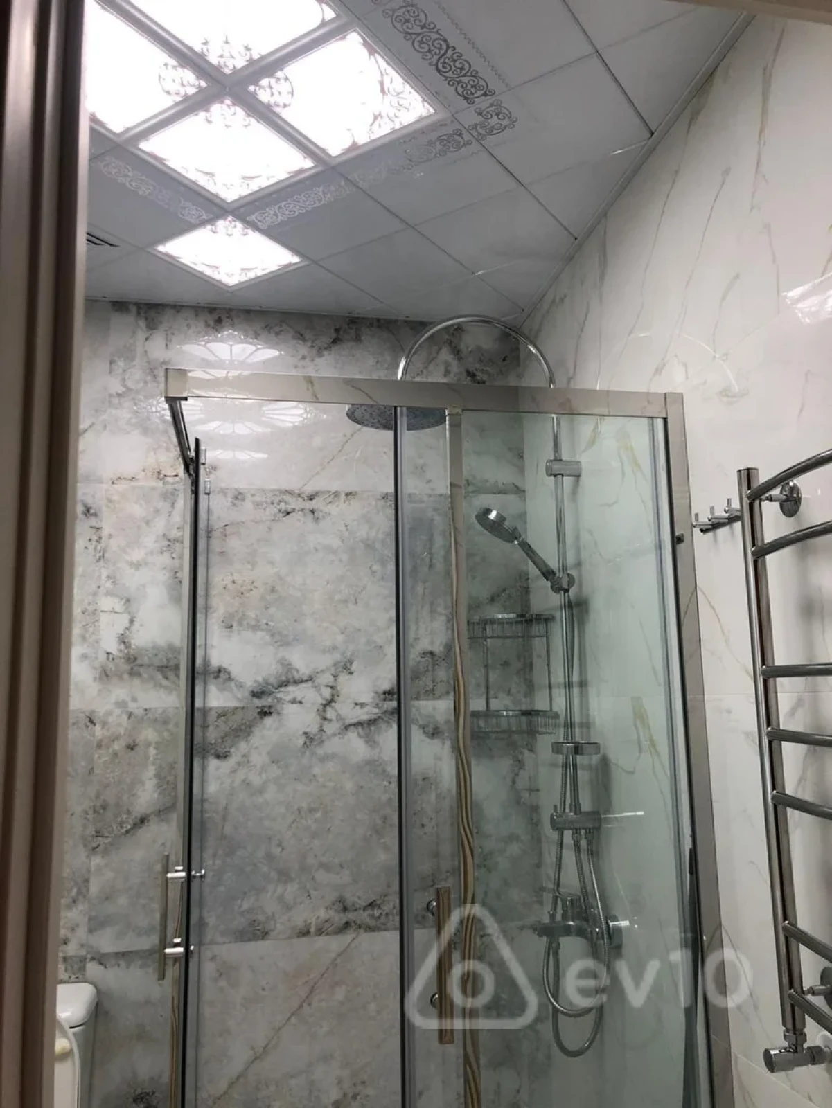 Kirayə verilir 2 otaqlı yeni tikili 86 m²