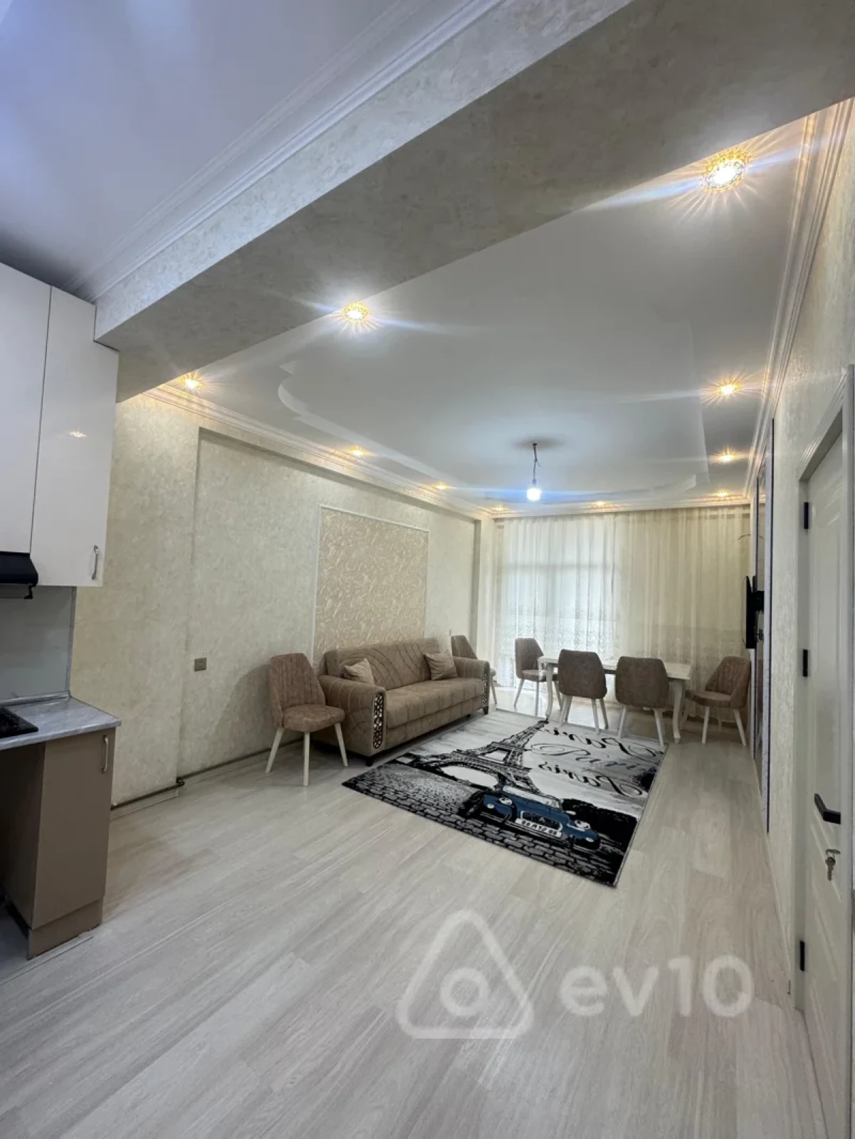 Kirayə verilir 3 otaqlı yeni tikili 100 m²