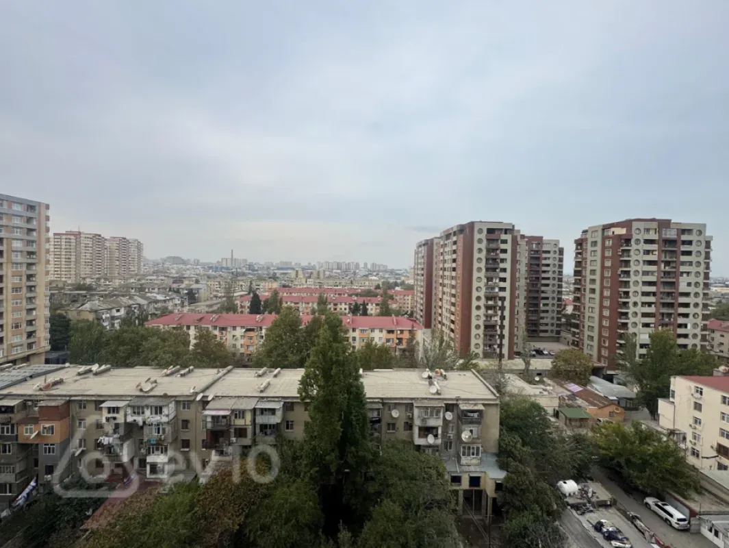 Kirayə verilir 3 otaqlı yeni tikili 100 m²