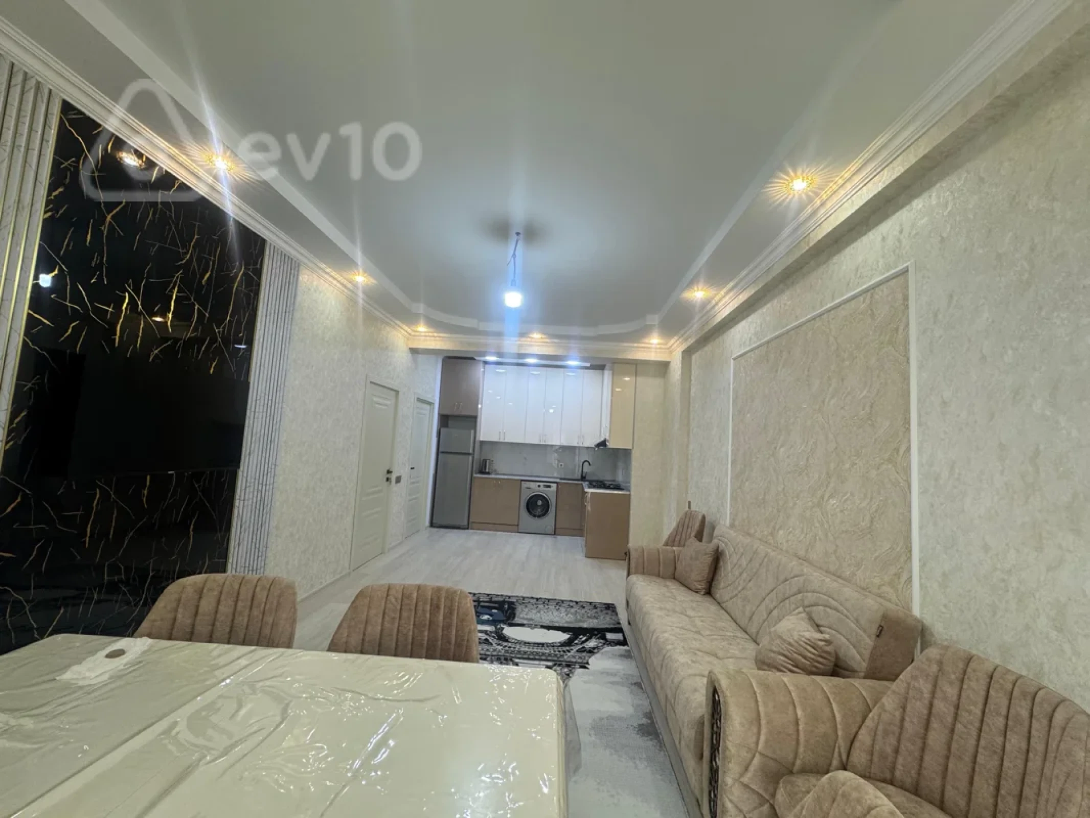 Kirayə verilir 3 otaqlı yeni tikili 100 m²