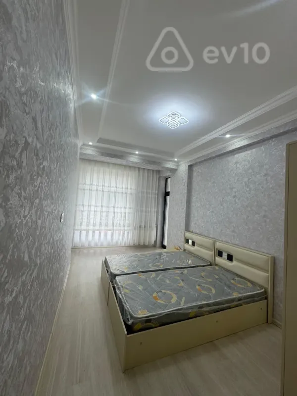 Kirayə verilir 3 otaqlı yeni tikili 100 m²