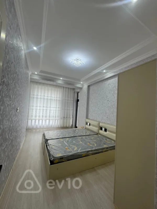 Kirayə verilir 3 otaqlı yeni tikili 100 m²