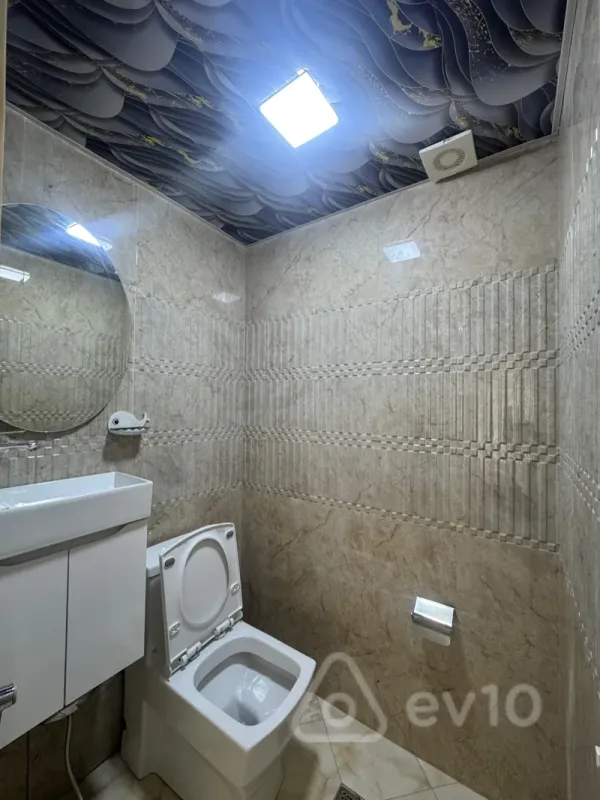 Kirayə verilir 3 otaqlı yeni tikili 100 m²