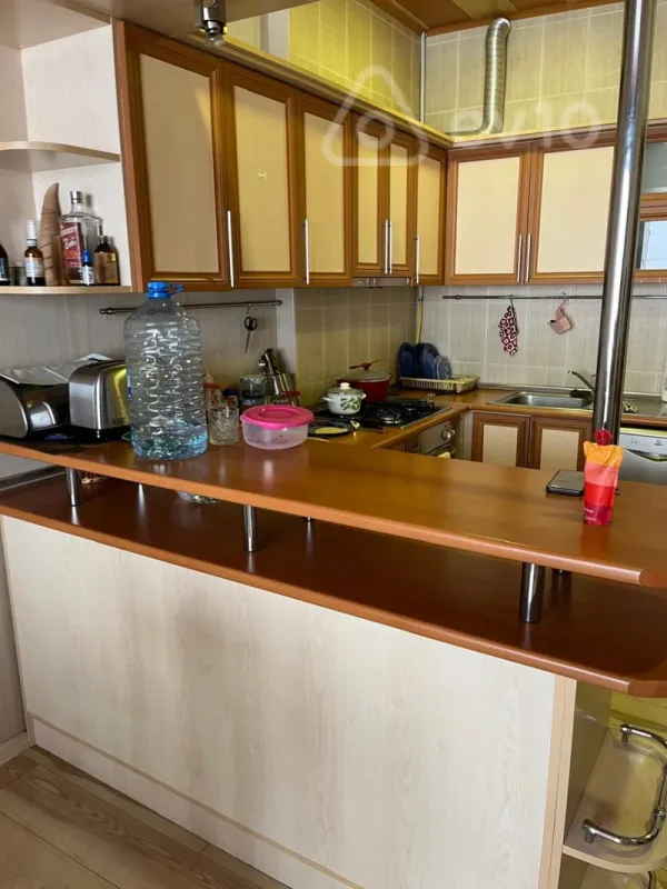 Kirayə verilir 3 otaqlı yeni tikili 128 m²