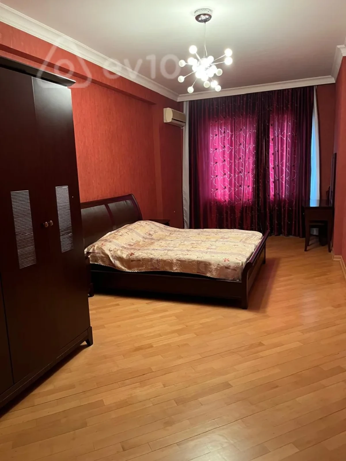 Kirayə verilir 3 otaqlı yeni tikili 128 m²