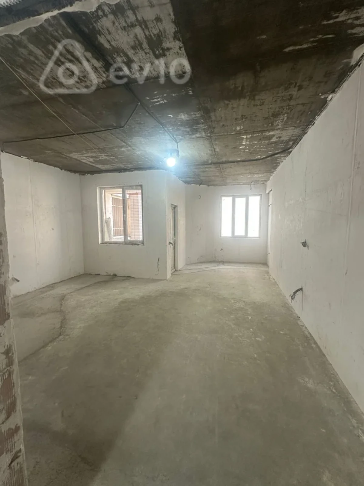 Satılır 3 otaqlı yeni tikili 124 m²