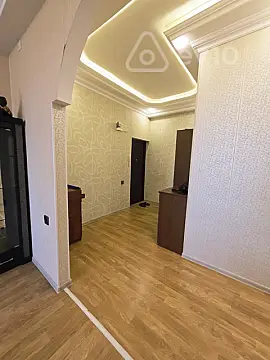 Kirayə verilir 3 otaqlı yeni tikili 65 m²
