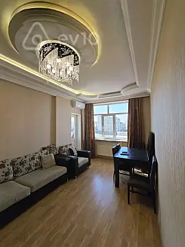 Kirayə verilir 3 otaqlı yeni tikili 65 m²