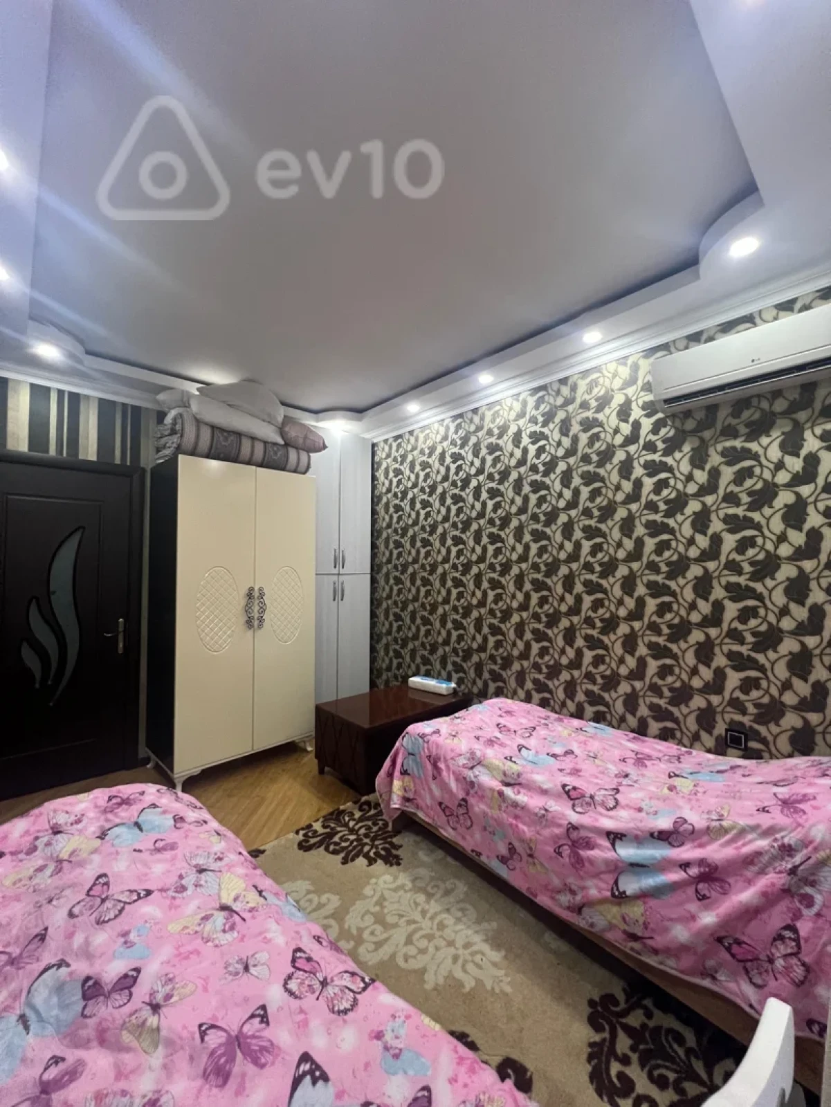 Kirayə verilir 2 otaqlı yeni tikili 110 m²