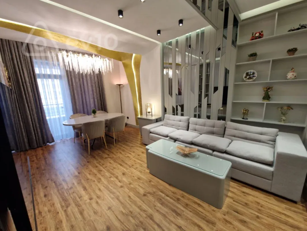 Satılır 2 otaqlı yeni tikili 65 m²