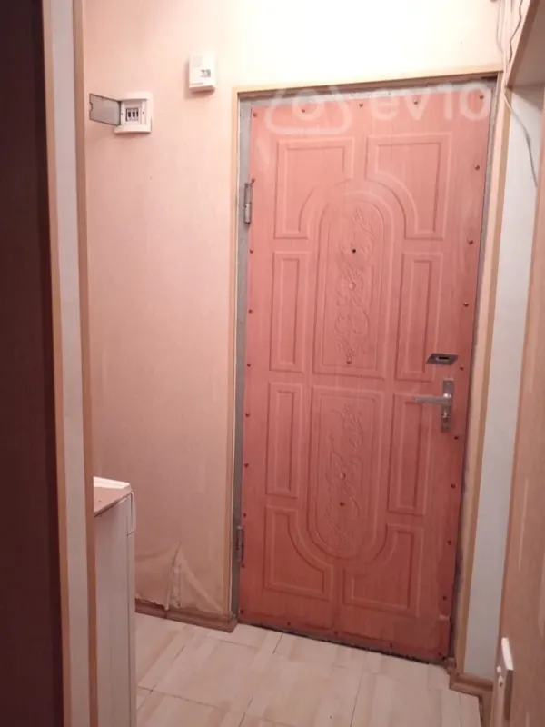 Kirayə verilir 2 otaqlı köhnə tikili 45 m²