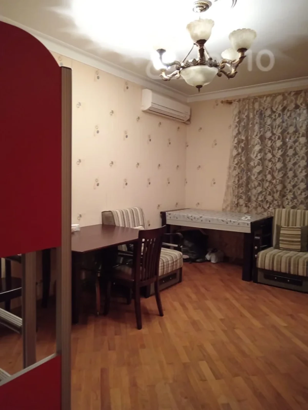 Kirayə verilir 2 otaqlı köhnə tikili 45 m²