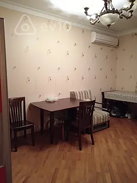 Kirayə verilir 2 otaqlı köhnə tikili 45 m² — Bakı, Nəsimi 2 otaq 45.00 m²