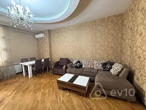 Kirayə verilir 3 otaqlı yeni tikili 100 m²