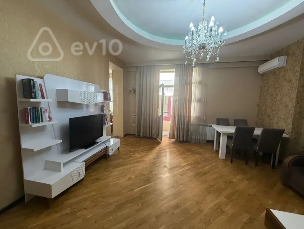 Kirayə verilir 3 otaqlı yeni tikili 100 m²