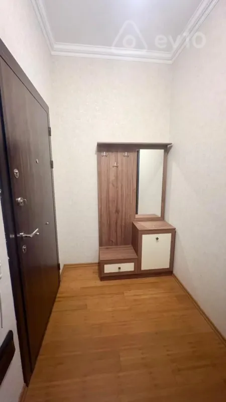 Kirayə verilir 2 otaqlı yeni tikili 60 m²