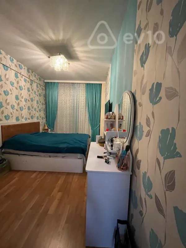 Kirayə verilir 2 otaqlı yeni tikili 66 m²