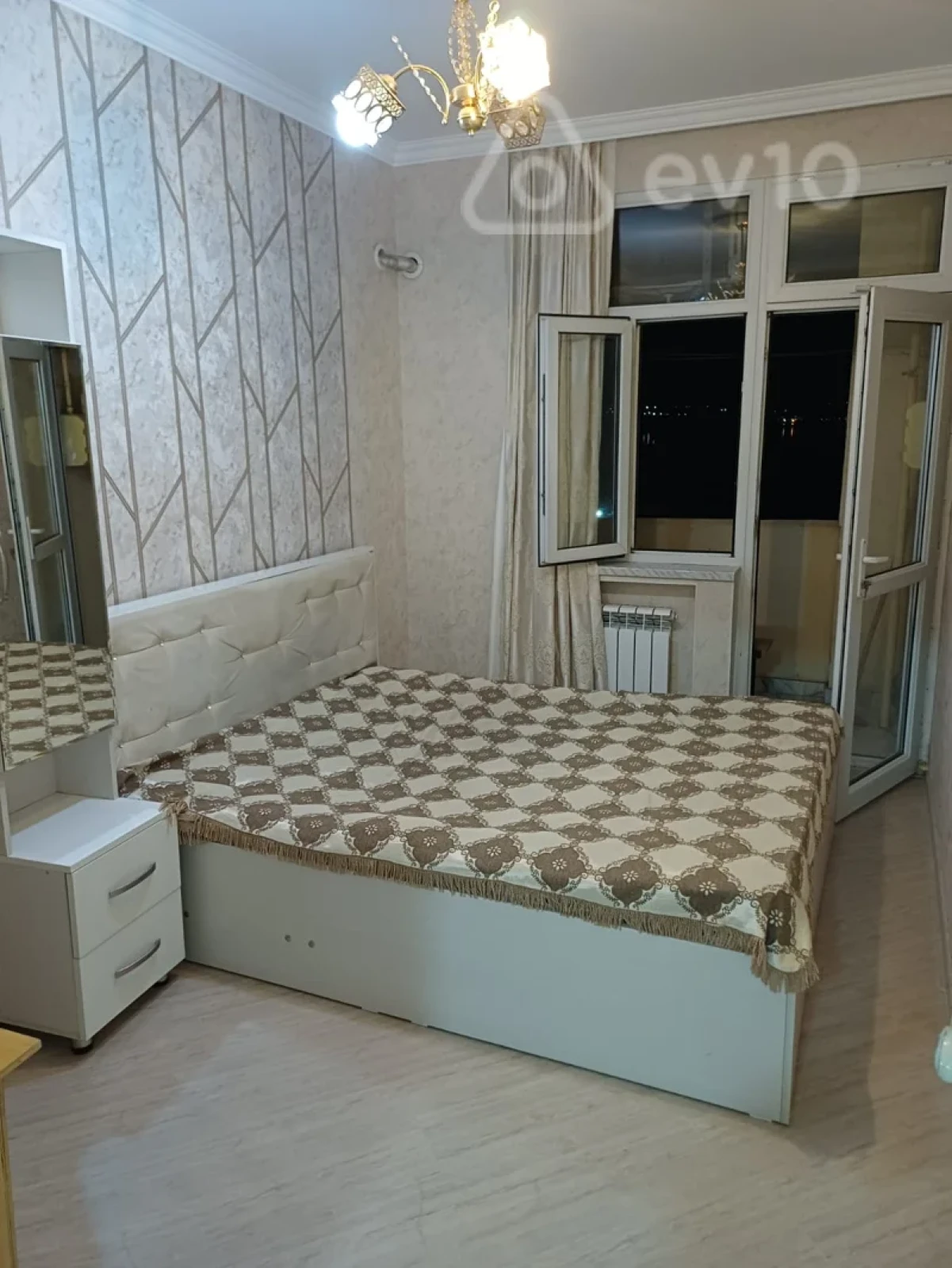 Satılır 3 otaqlı yeni tikili 85 m²