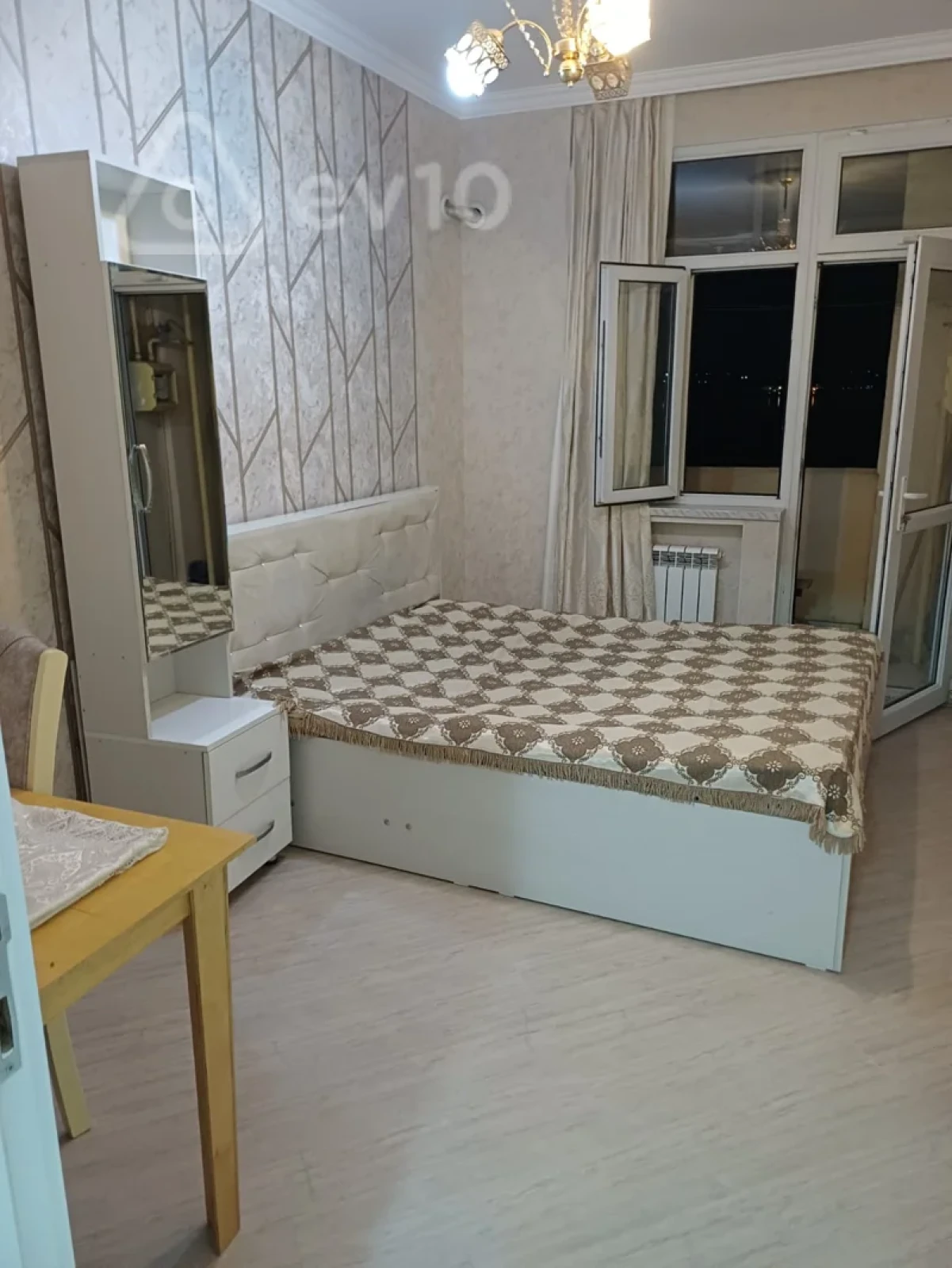Satılır 3 otaqlı yeni tikili 85 m²