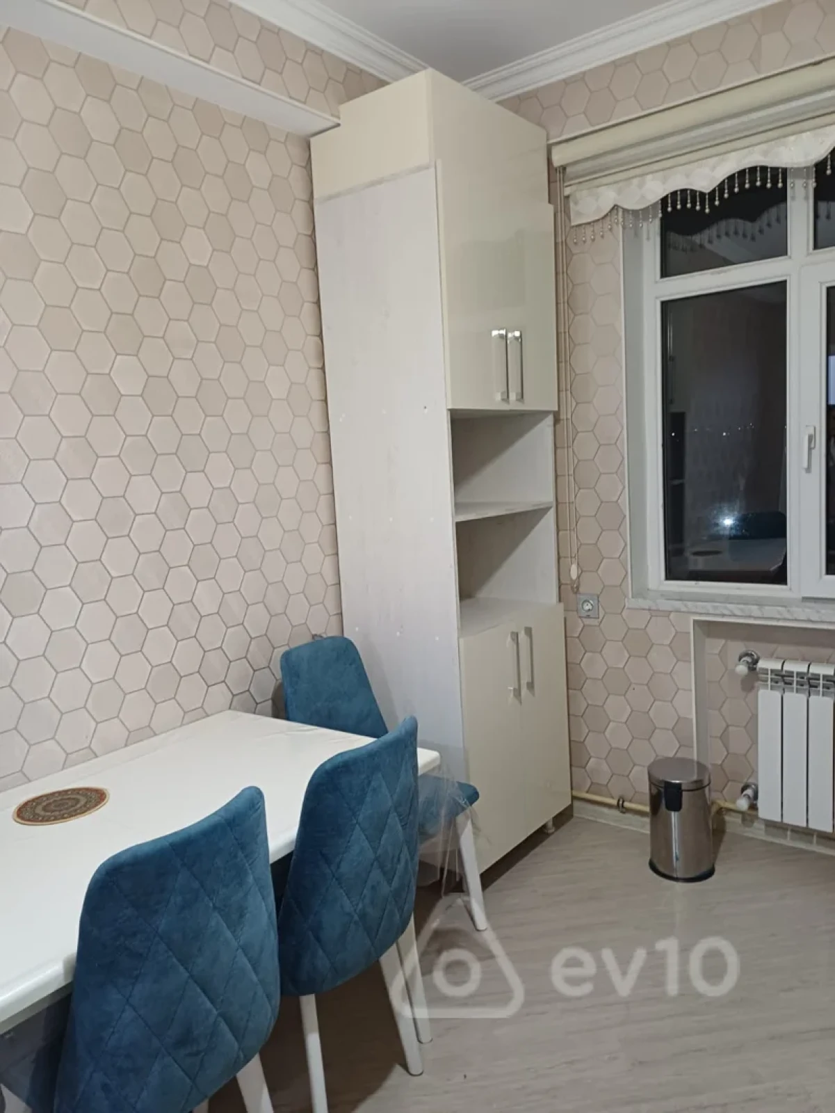 Satılır 3 otaqlı yeni tikili 85 m²