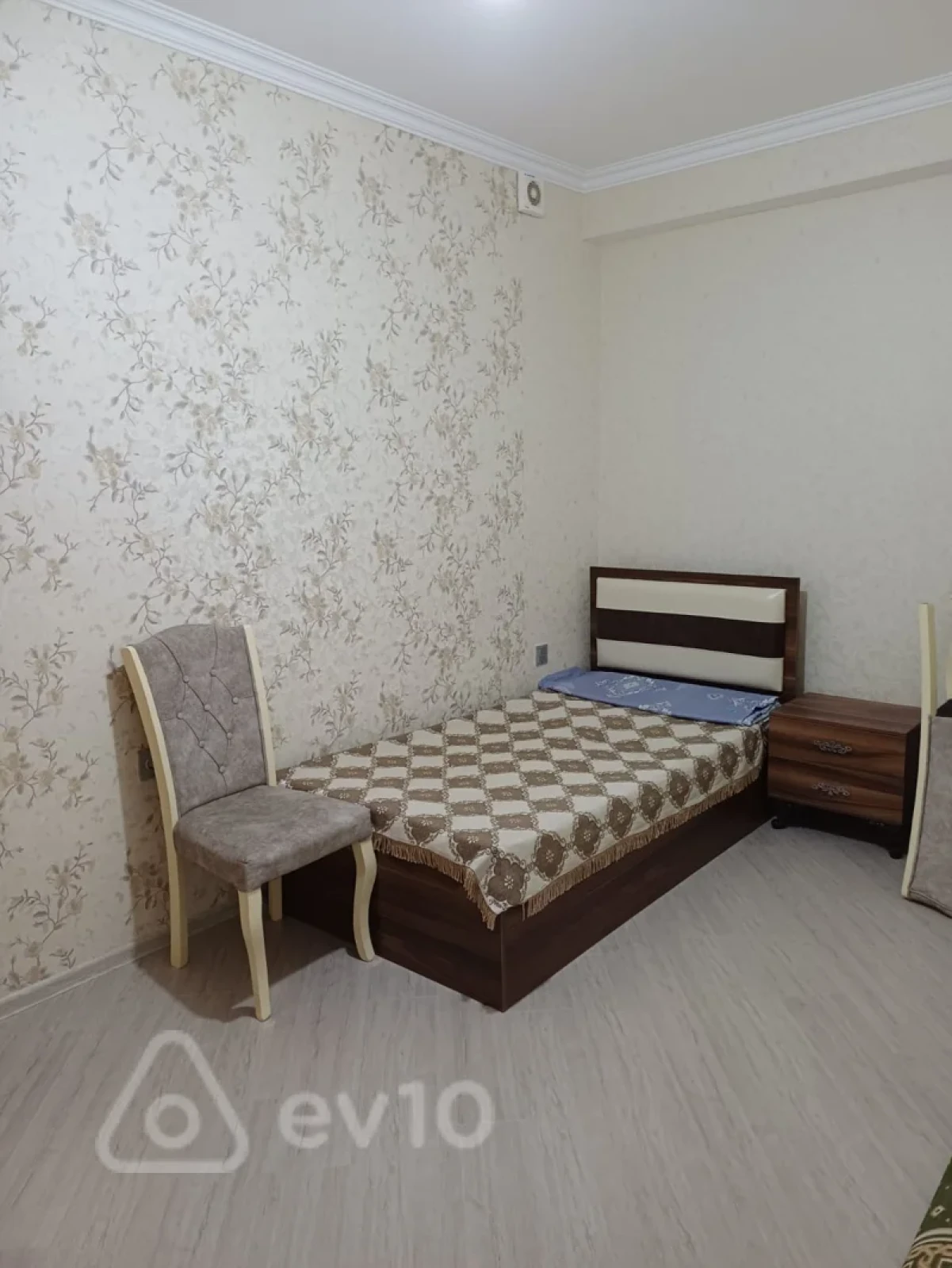 Satılır 3 otaqlı yeni tikili 85 m²