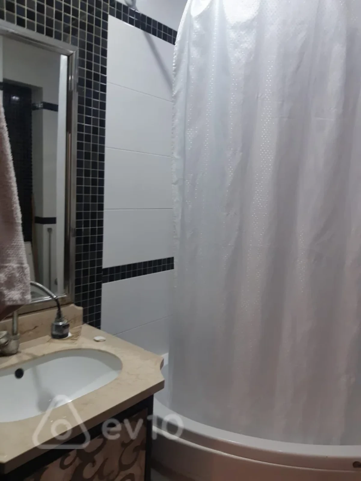 Kirayə verilir 2 otaqlı yeni tikili 85 m²