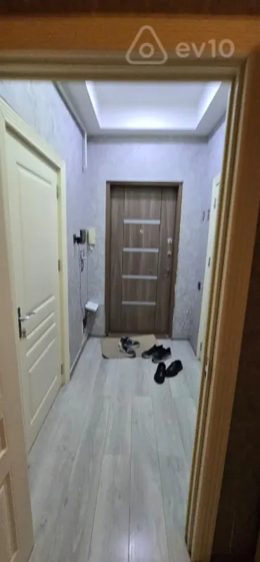 Kirayə verilir 2 otaqlı yeni tikili 55 m²