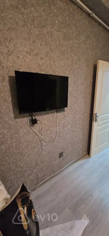 Kirayə verilir 2 otaqlı yeni tikili 55 m²