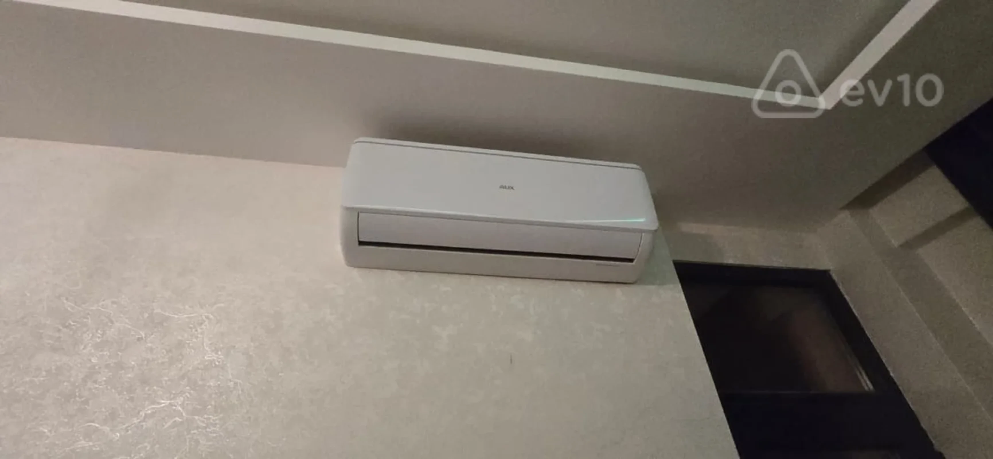 Kirayə verilir 2 otaqlı yeni tikili 55 m²