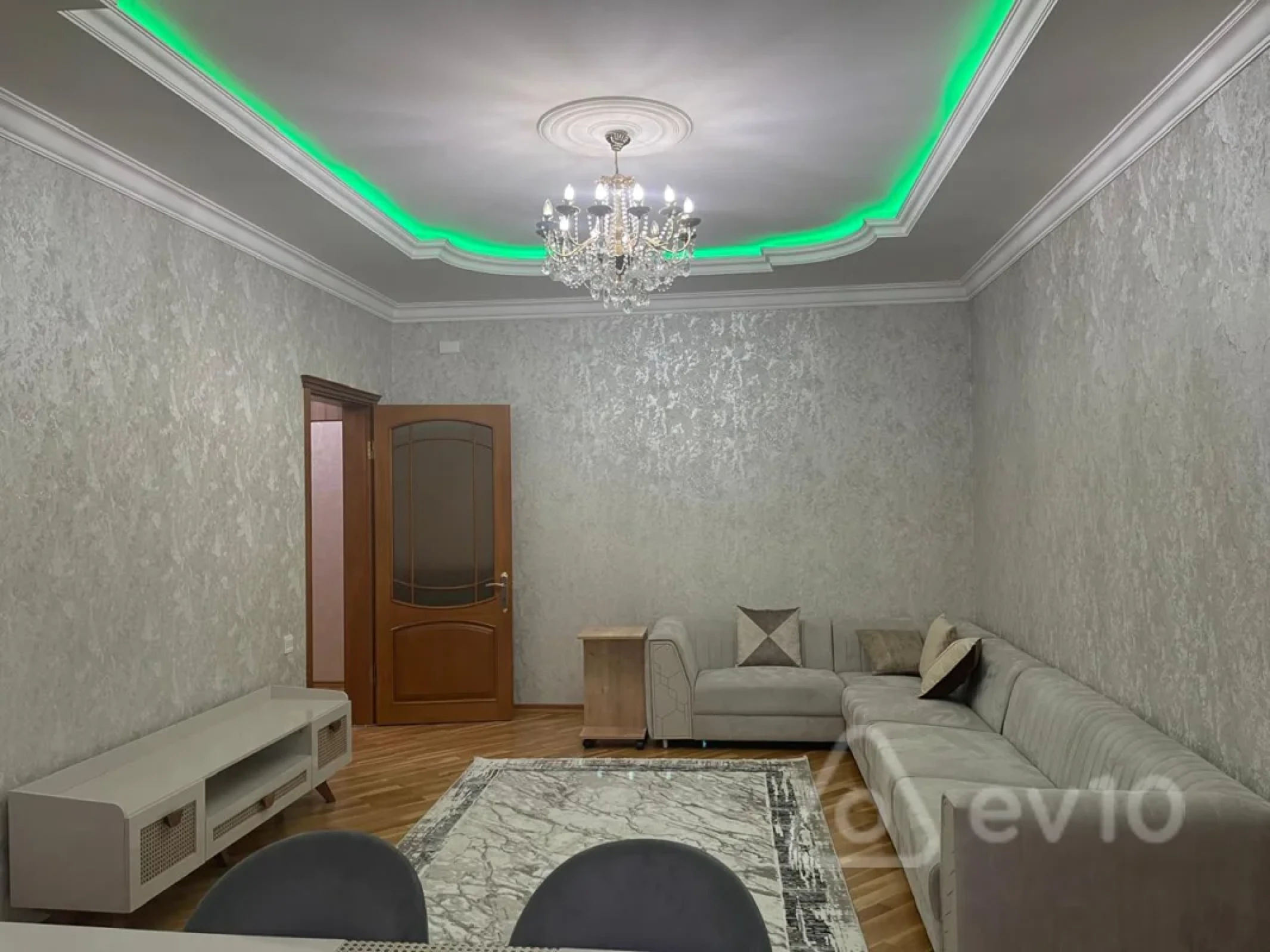 Kirayə verilir 3 otaqlı yeni tikili 102 m²