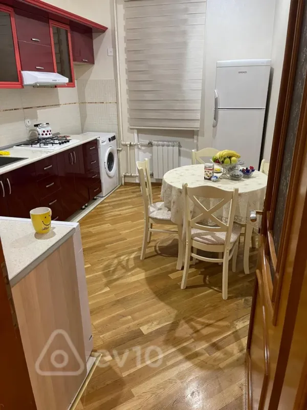 Kirayə verilir 3 otaqlı yeni tikili 102 m²