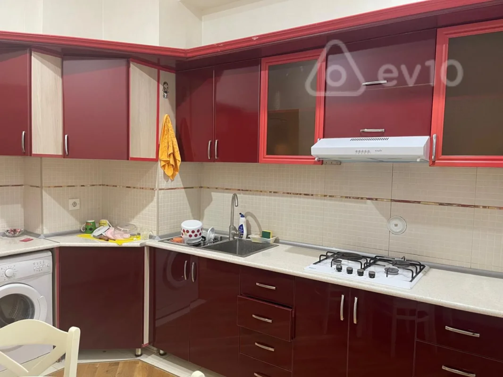 Kirayə verilir 3 otaqlı yeni tikili 102 m²